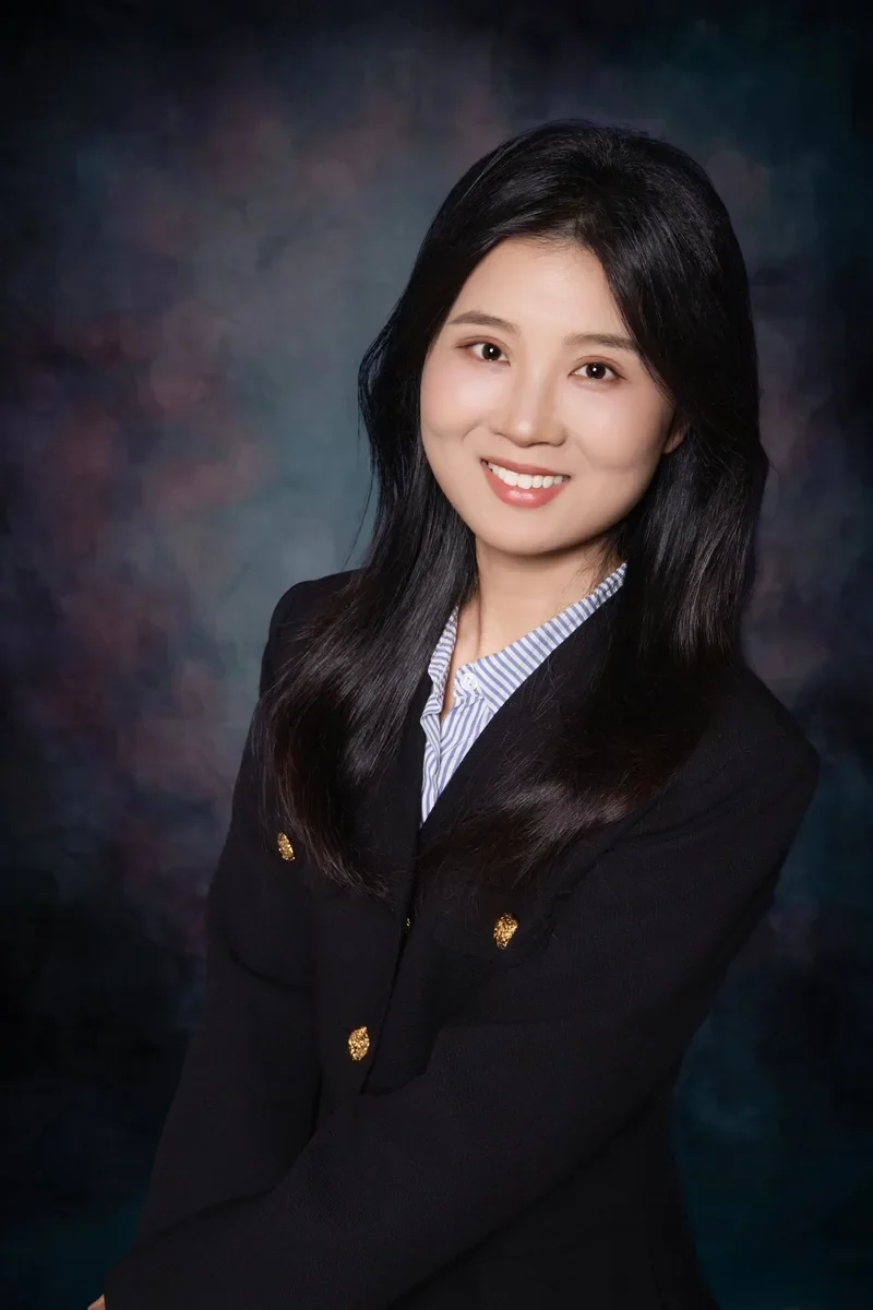 Holly Hu